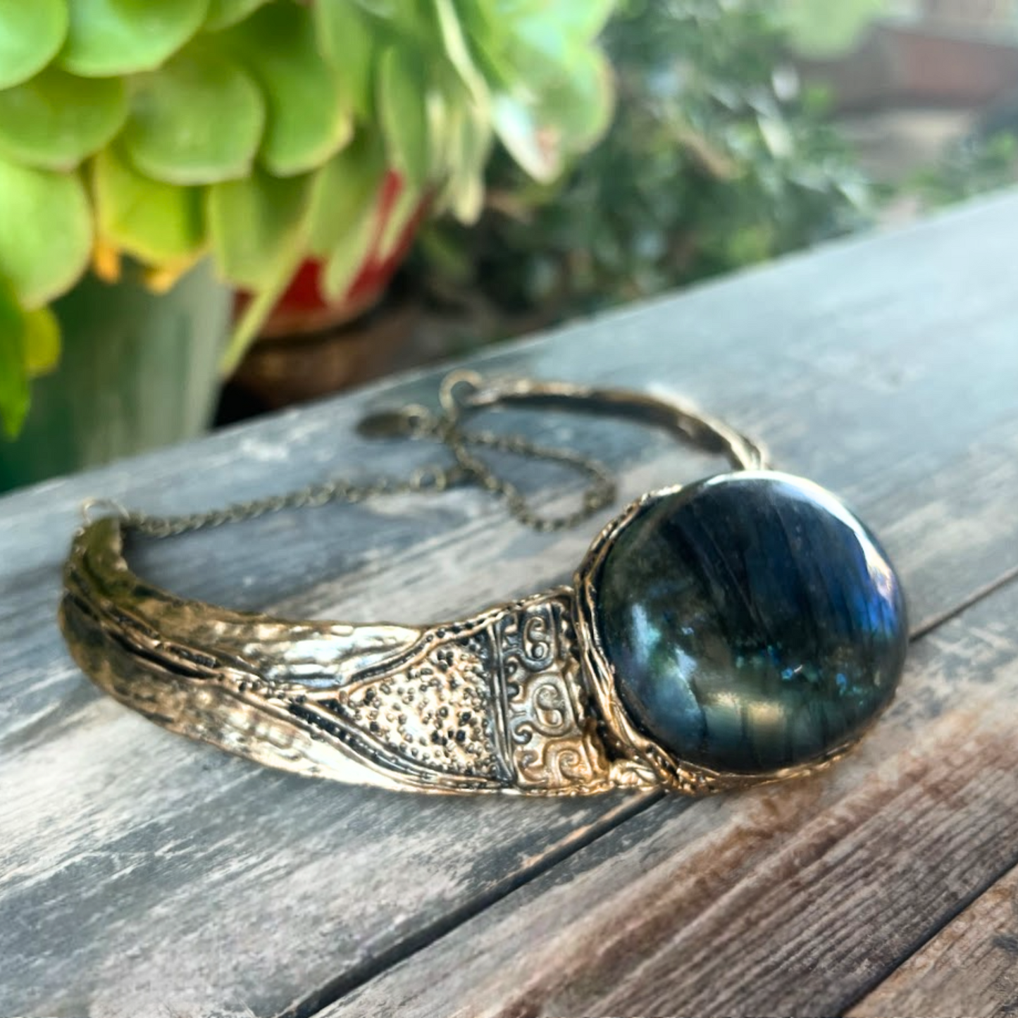 Labradorite Crystal Choker - Chunky Blue Gemstone Necklace