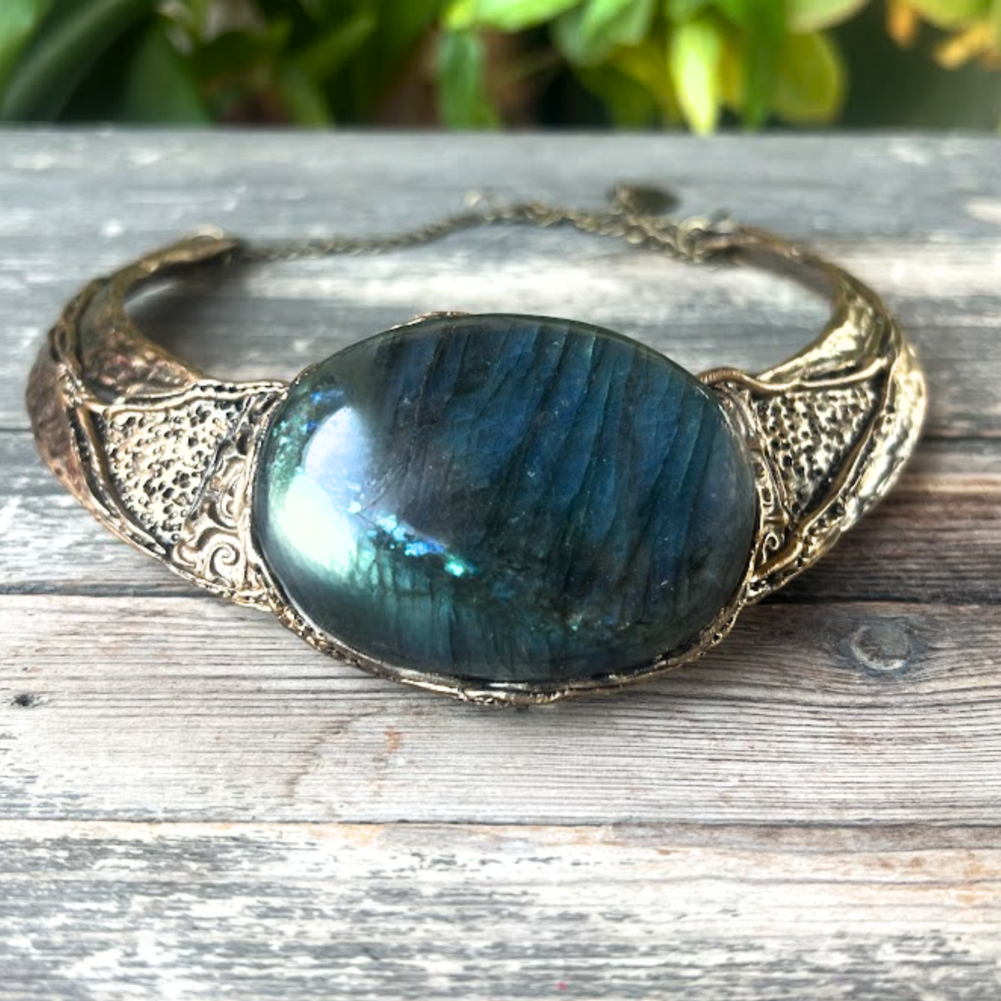 Labradorite Crystal Choker - Chunky Blue Gemstone Necklace