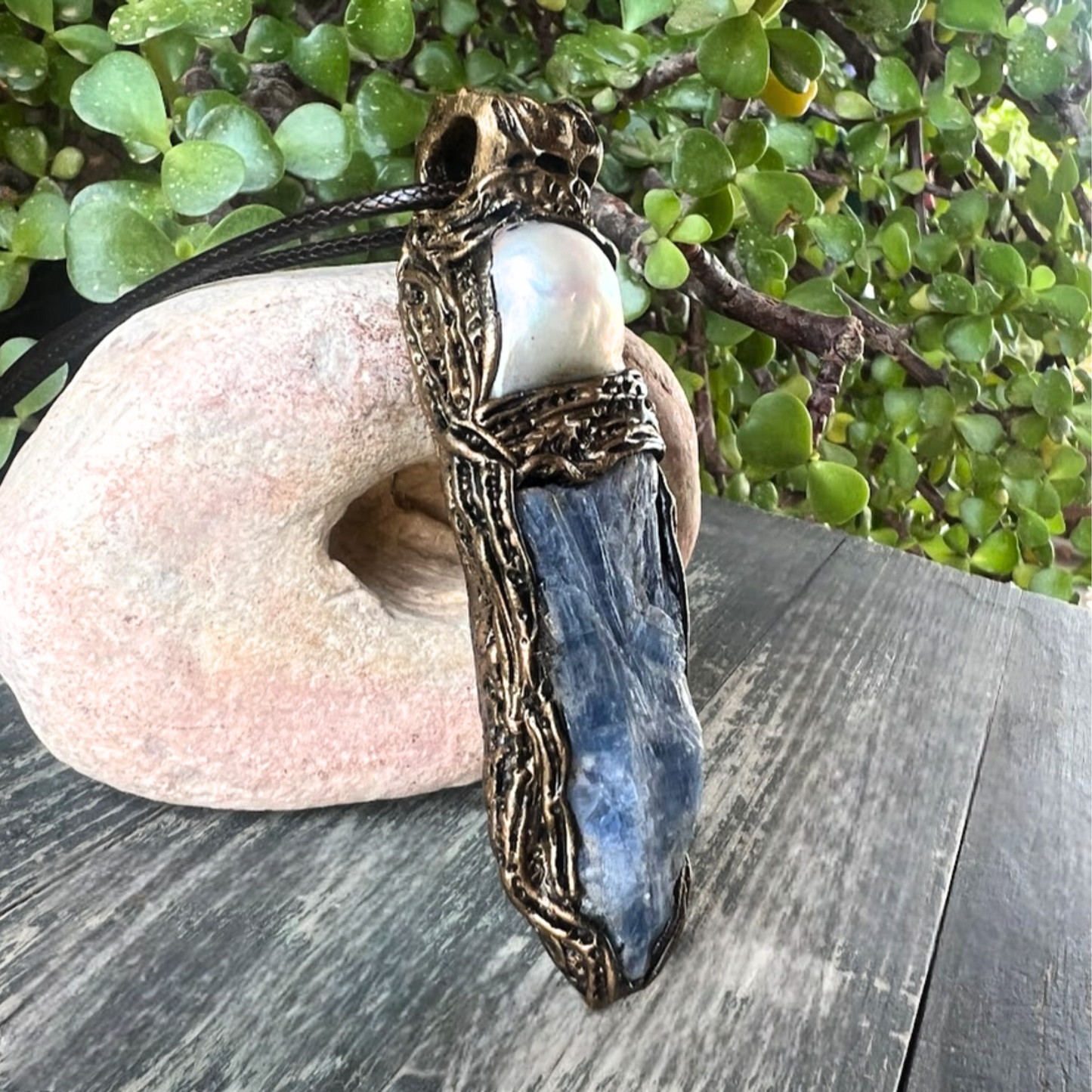Blue Kyanite and Baroque Pearl Necklace – Calming Crystal Jewelry