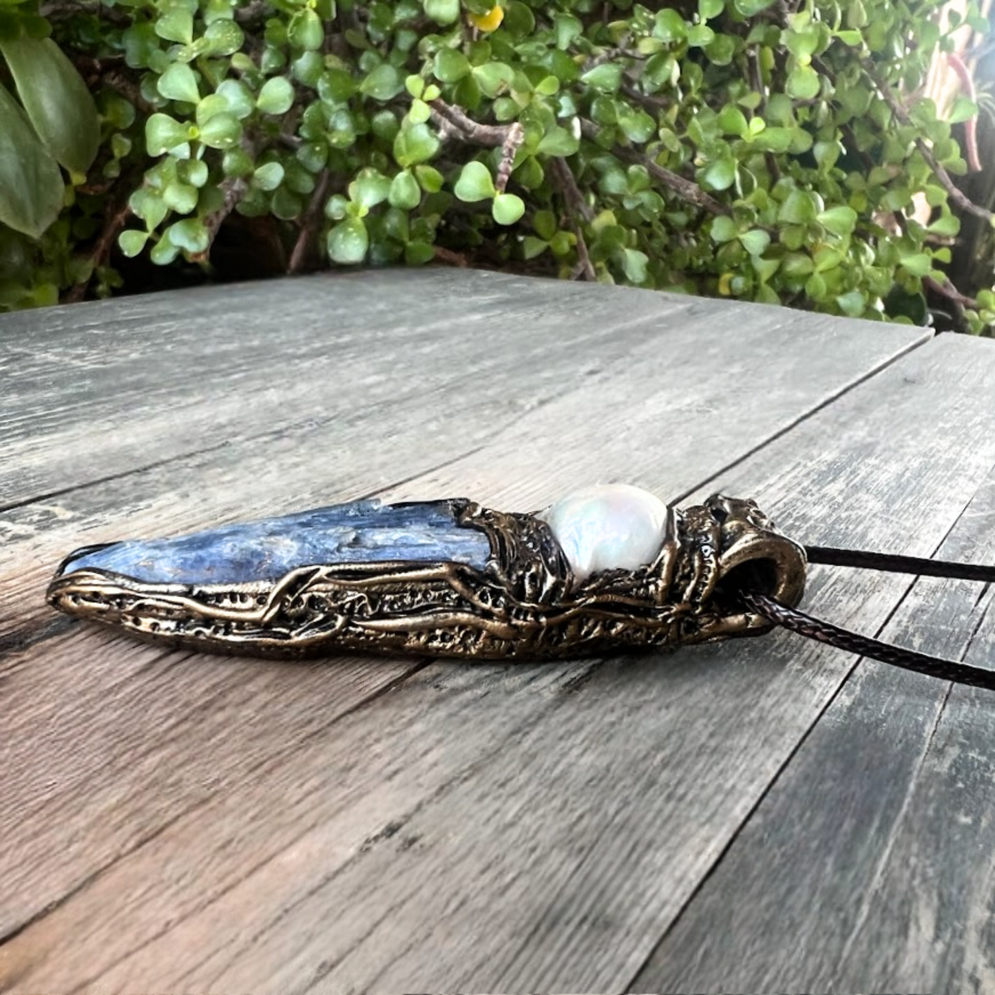 Blue Kyanite and Baroque Pearl Necklace – Calming Crystal Jewelry
