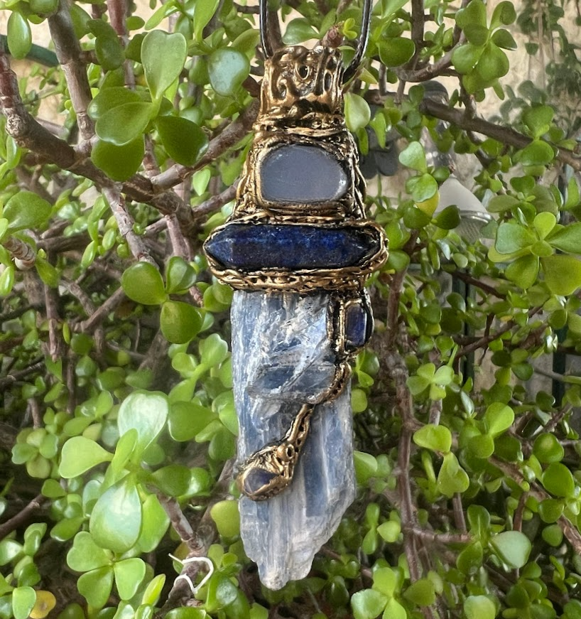 Blue Kyanite Lapis Lazuli Onyx Raw Healing Stone Amulet Necklace