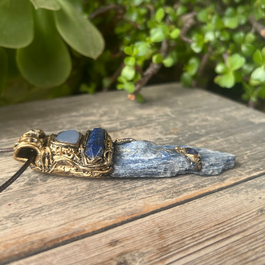 Blue Kyanite Lapis Lazuli Onyx Raw Healing Stone Amulet Necklace