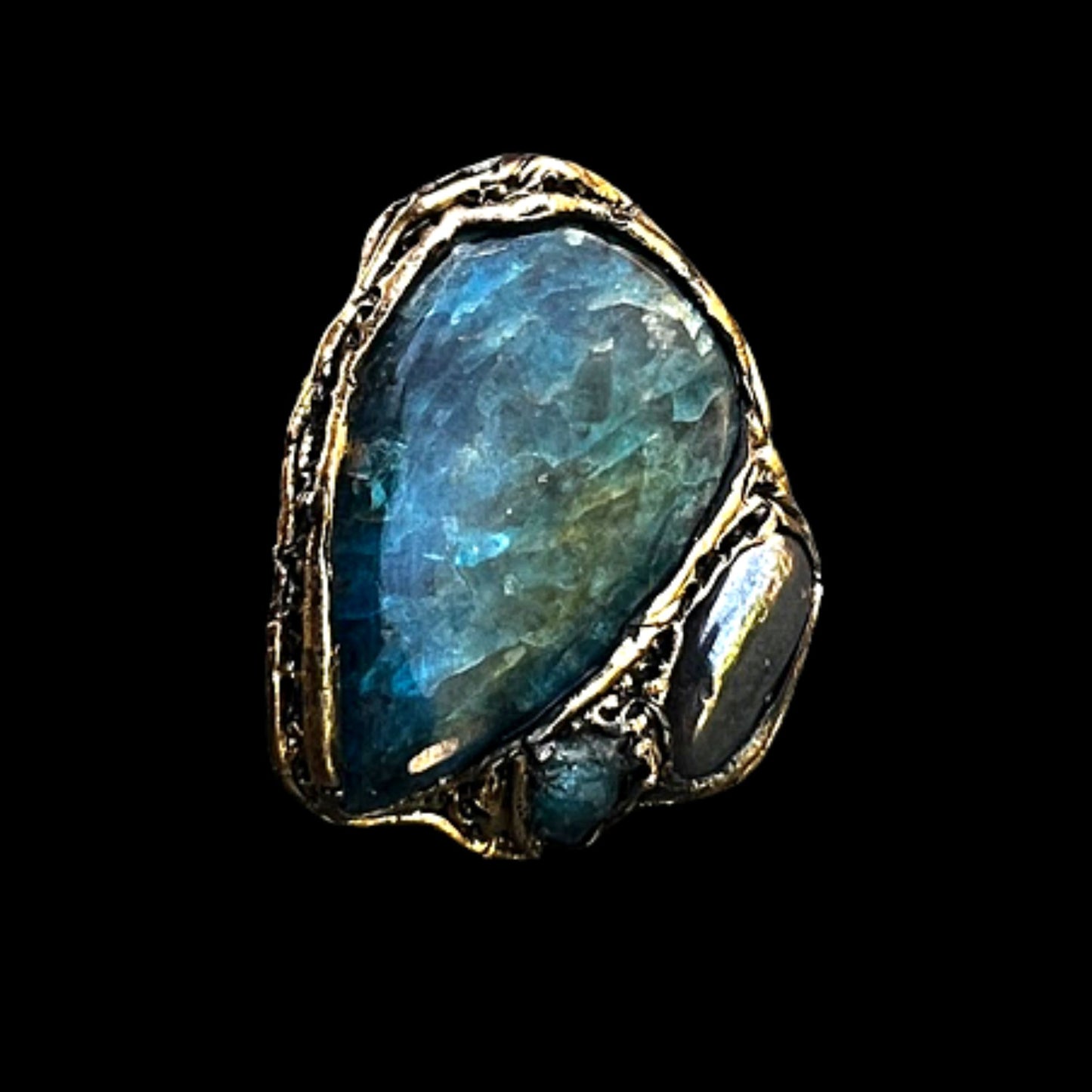 Blue Apatite & Hematite ring