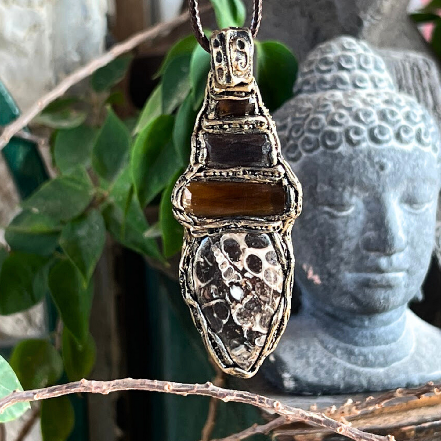 Smoky Quartz & Turritella Fossil Agate Necklace – Healing Crystal Pendant for Prosperity & Abundance