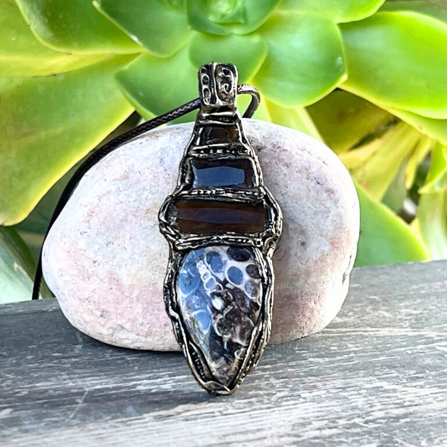 Smoky Quartz & Turritella Fossil Agate Necklace – Healing Crystal Pendant for Prosperity & Abundance