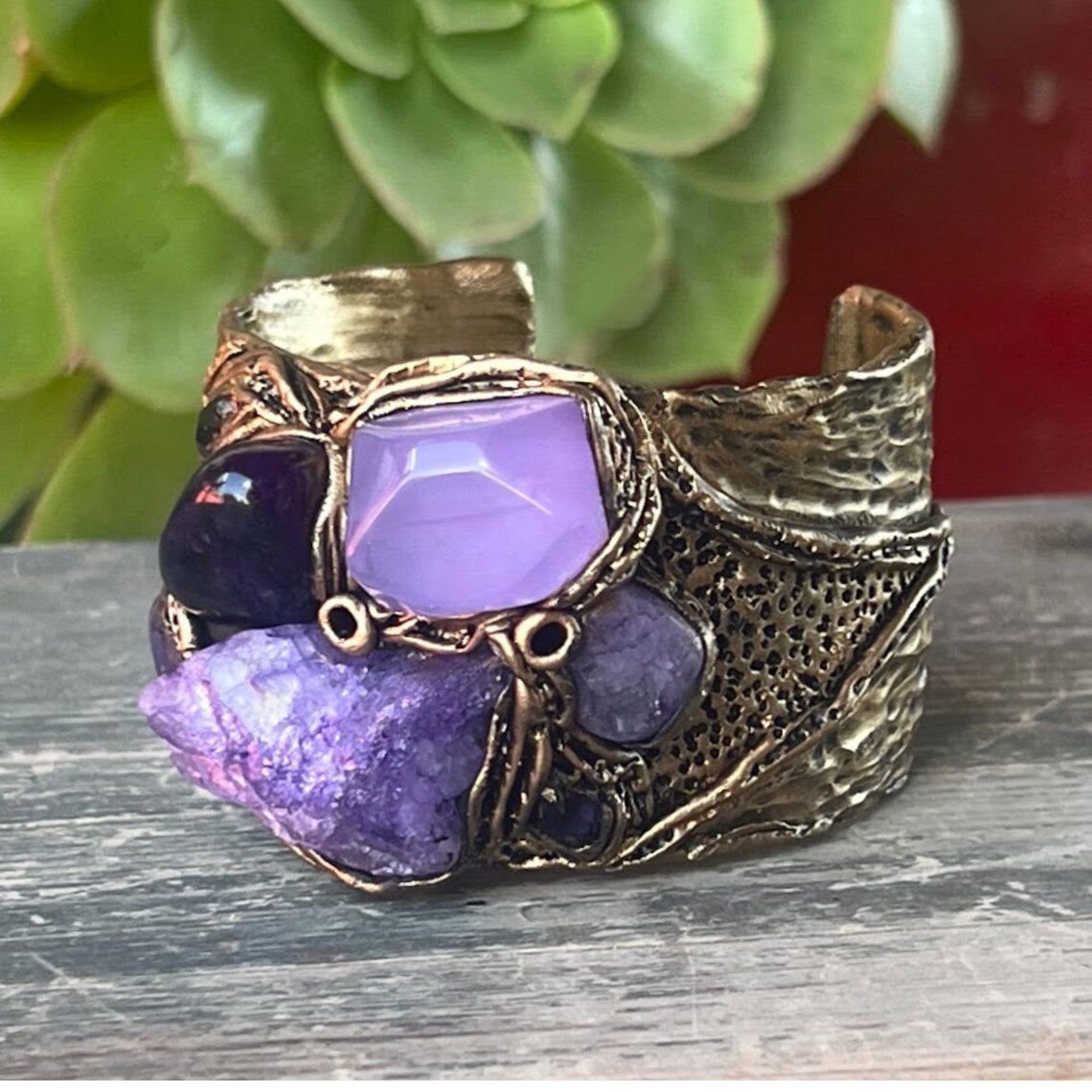 Wide Purple Choker Stone Chunky Necklace - Unique Crystal Jewelry for Special Occasions