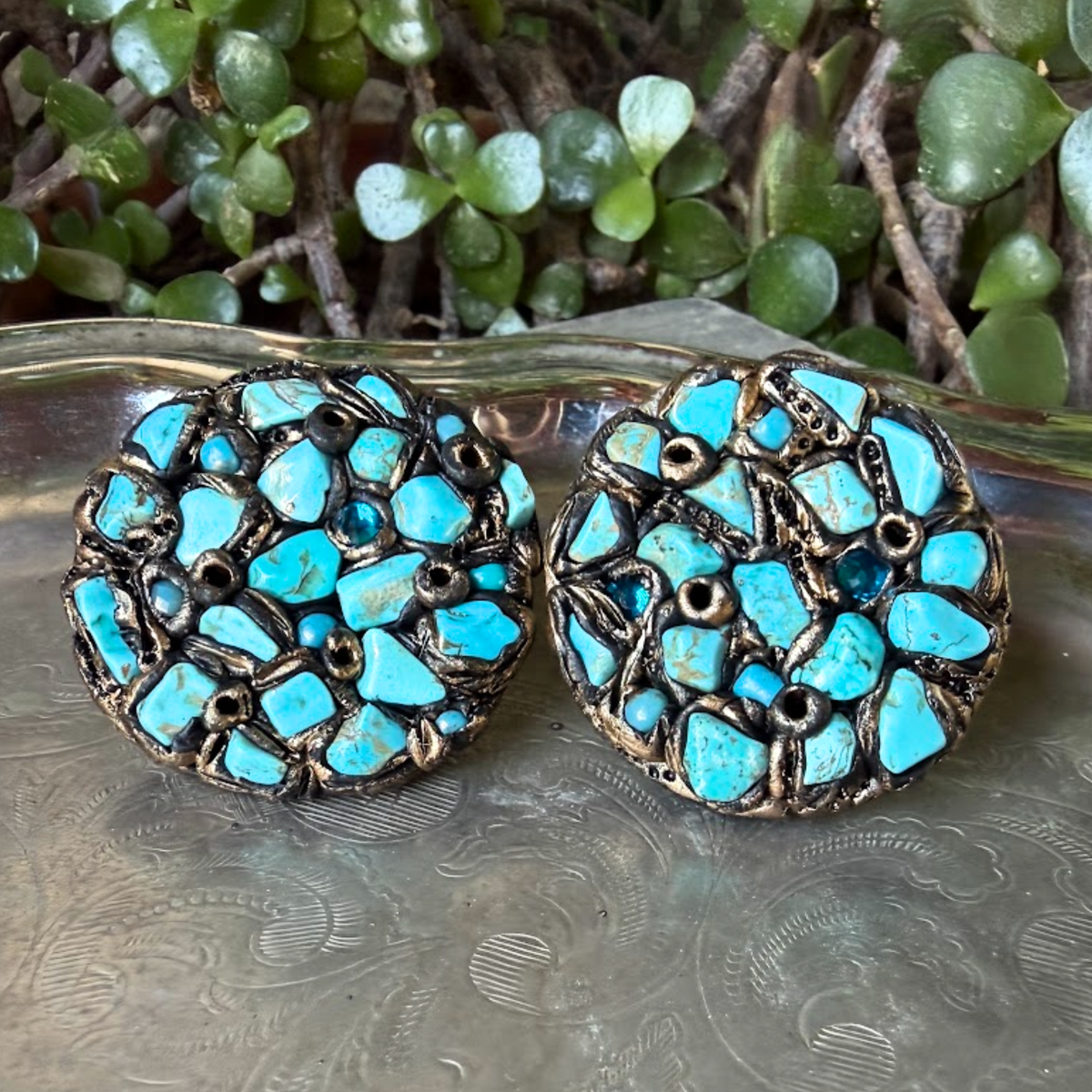 Oversized turquoise cluster round clip-on statement earrings.