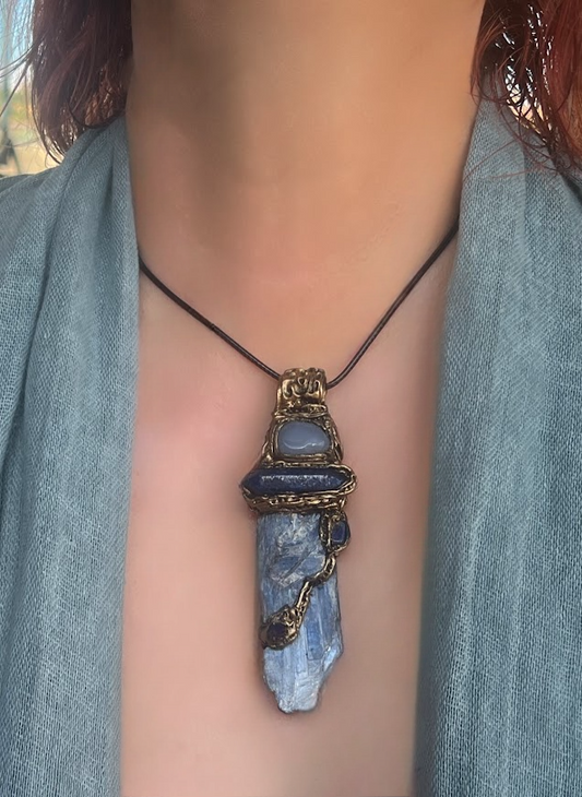 Blue Kyanite Lapis Lazuli Onyx Raw Healing Stone Amulet Necklace