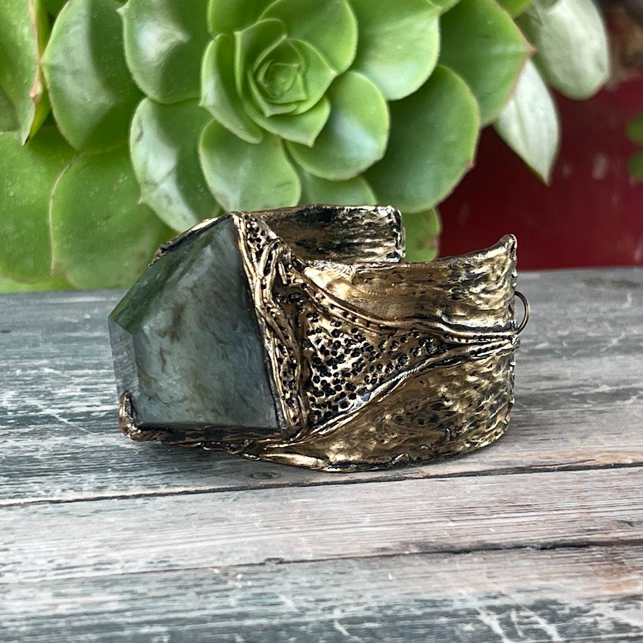 Chunky Labradorite Cuff Bracelet - Statement Gemstone Jewelry
