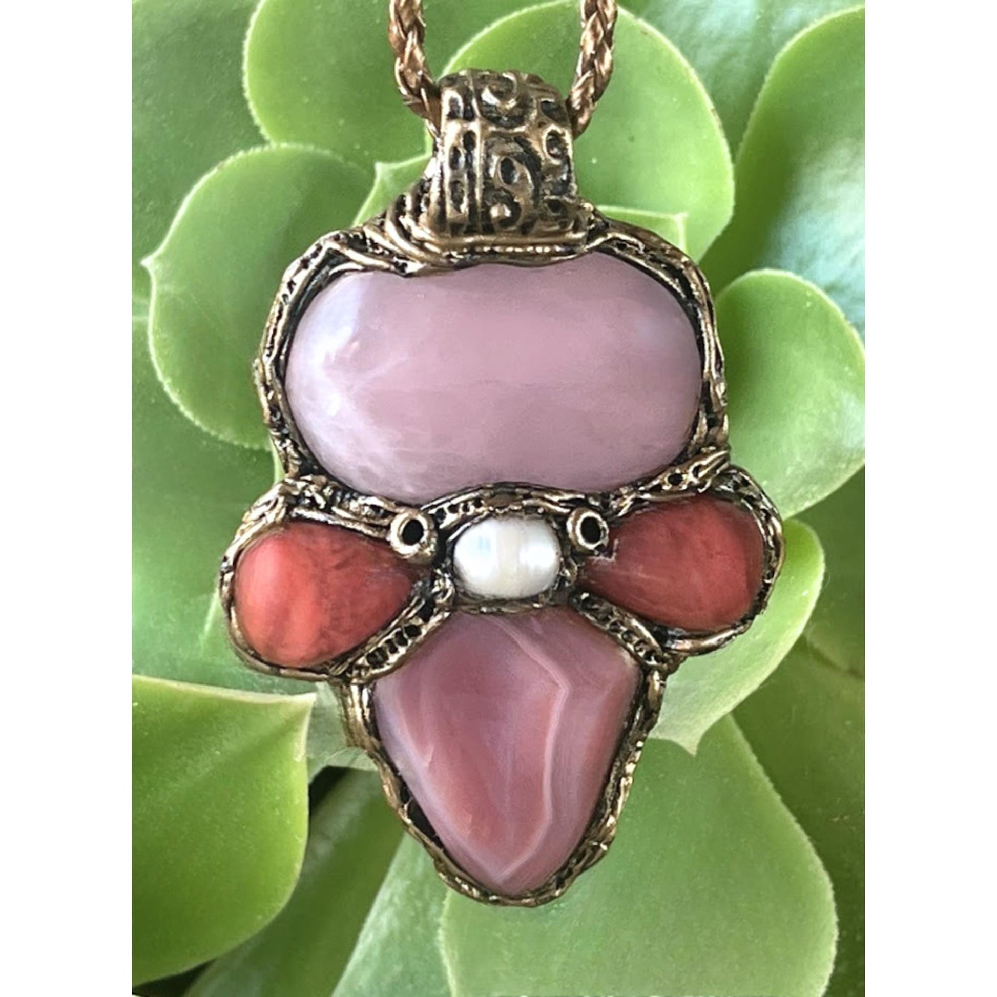 Rose Quartz and Peach Agate Pendant Necklace -  Pink Healing Stone Amulet