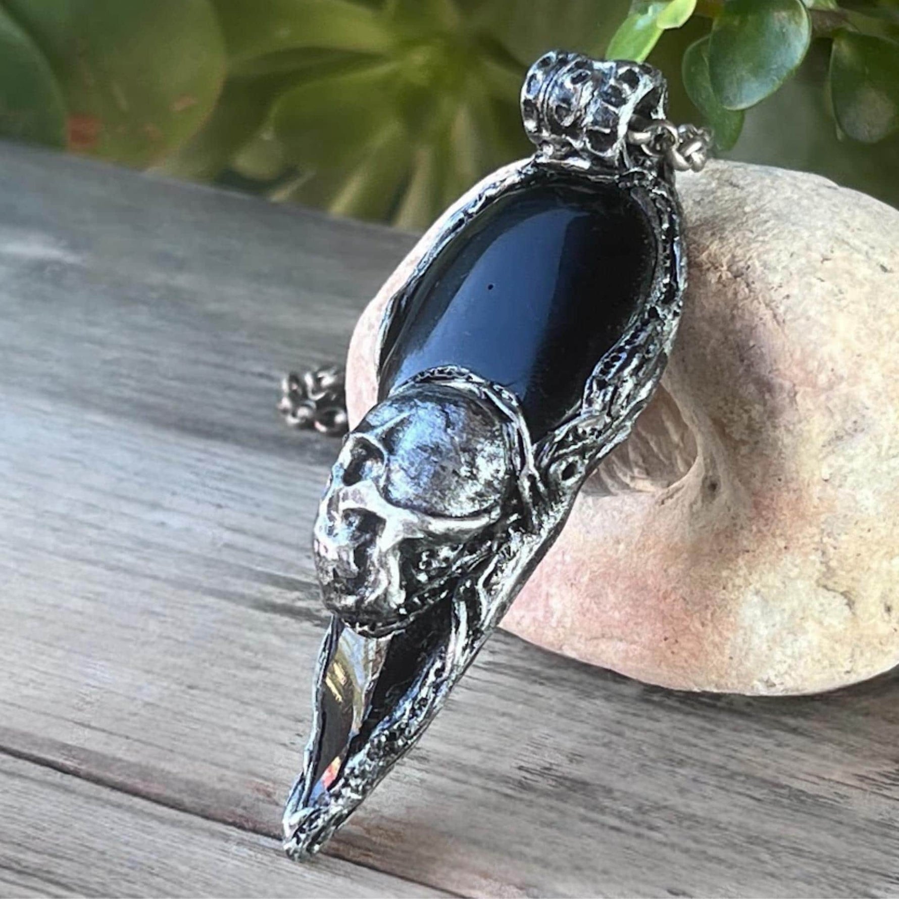Onyx and Obsidian Arrow Skull Pendant Necklace -  Gothic Protection Amulet