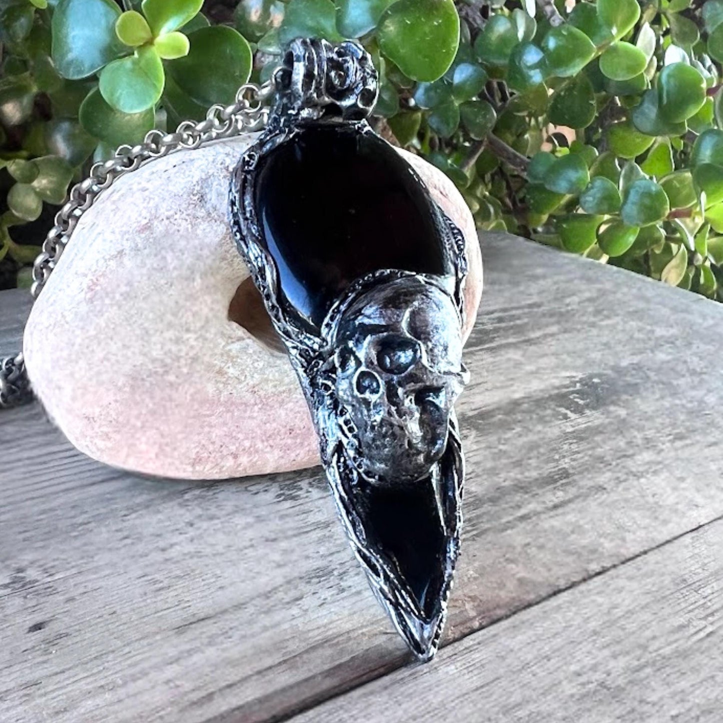 Onyx and Obsidian Arrow Skull Pendant Necklace -  Gothic Protection Amulet
