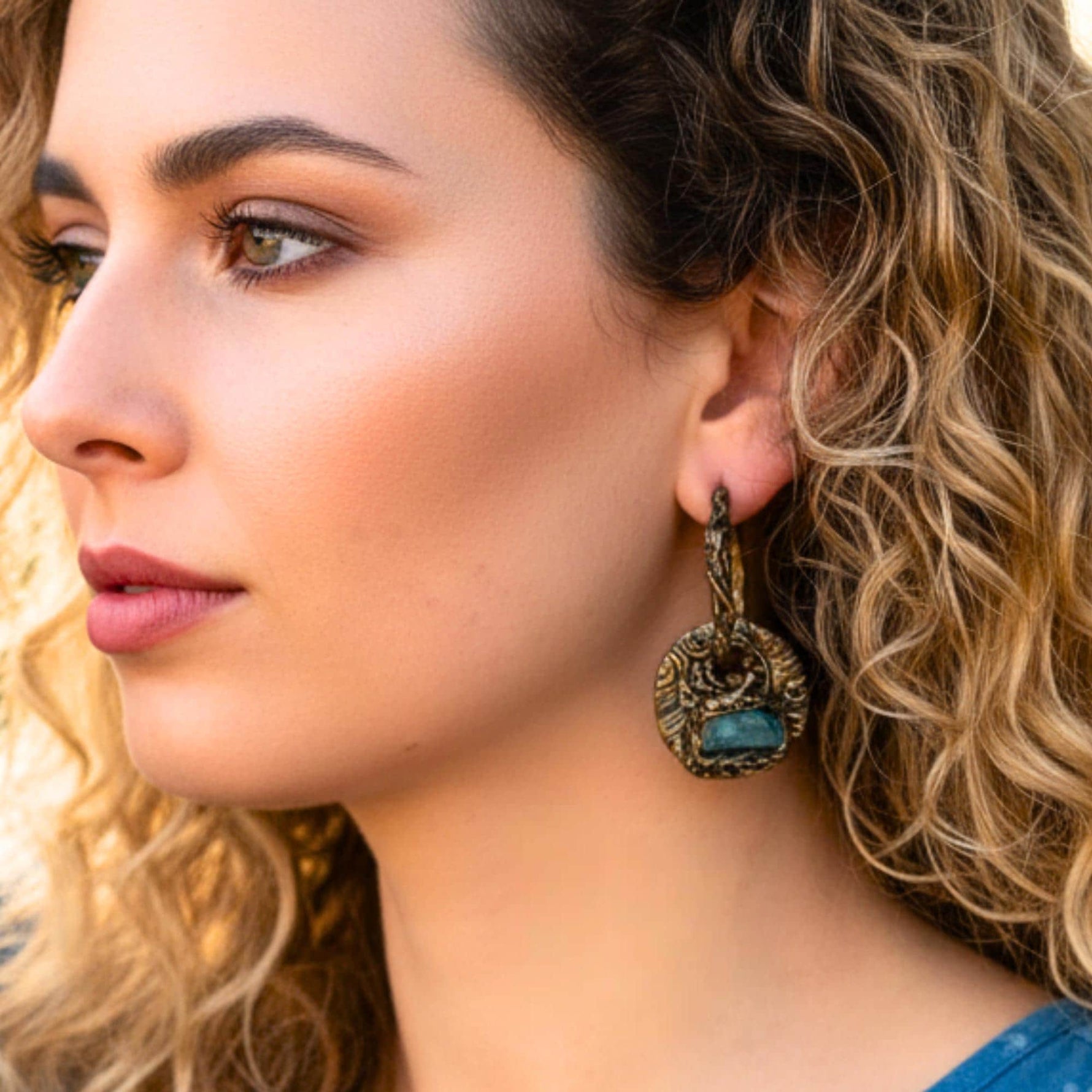 Apatite Raw Crystal Chunky Ring, Blue Stone Cocktail Ring
