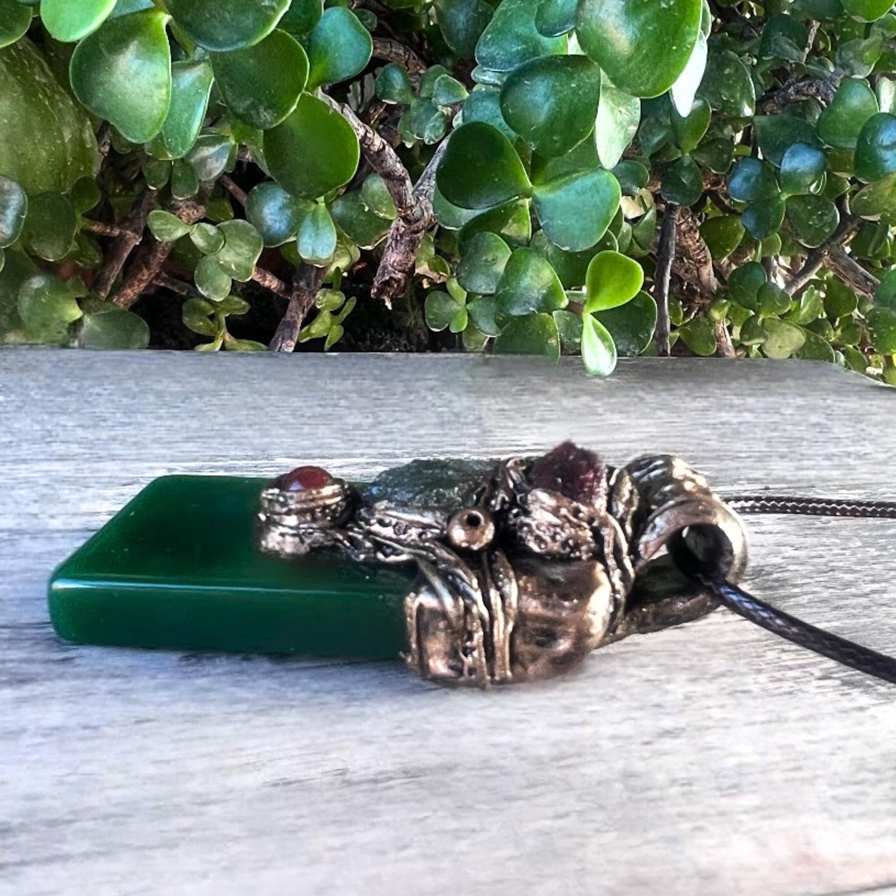 Green Jade Apatite Carnelian Pendant Necklace – Healing Crystal Amulet for Luck, Business & Vitality