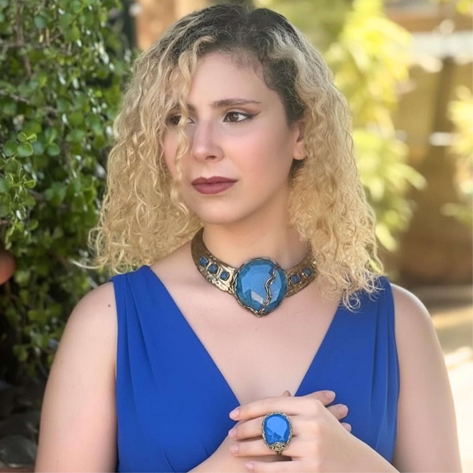 Blue Stone Choker Necklace -  Chunky Statement Collar Jewelry