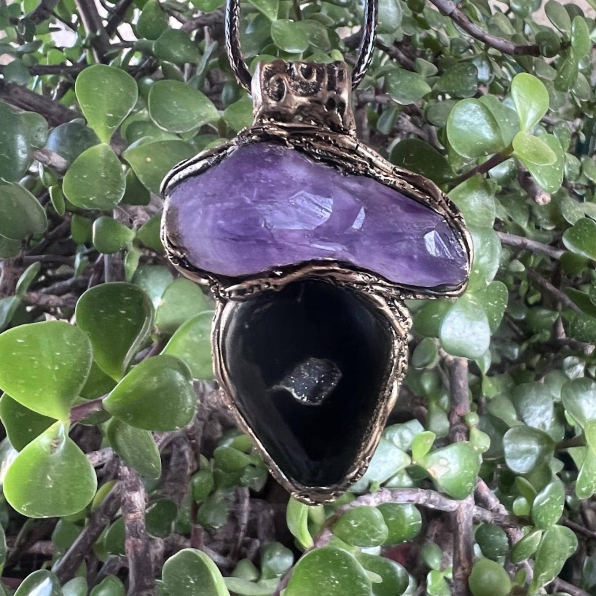 Amethyst and Druzy Onyx Pendant Necklace -  Healing Crystal Amulet