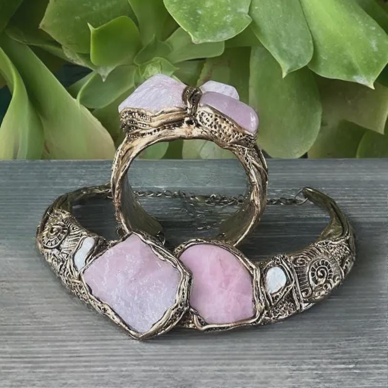 Raw Rose Quartz Oversized Ring -  Chunky Pink Crystal Statement Cocktail Ring
