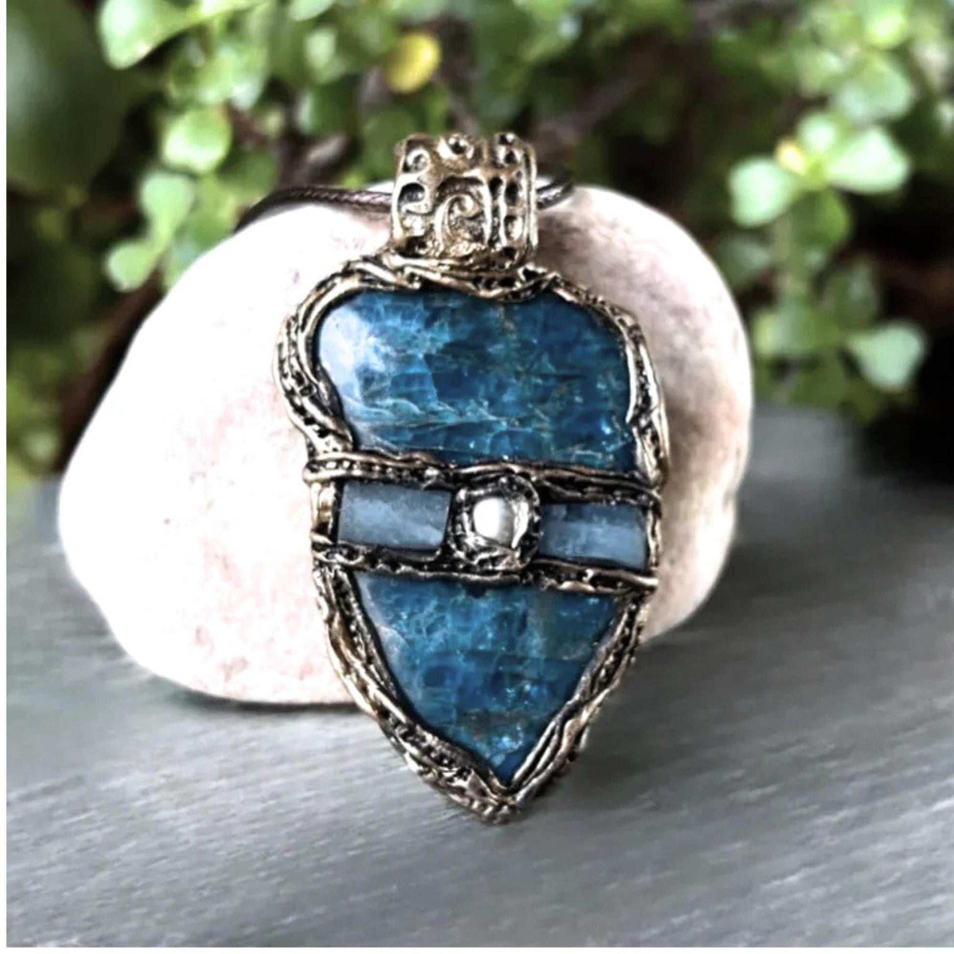 Apatite Raw Crystal Chunky Ring Blue Stone Cocktail Ring
